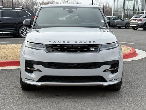 Used 2024 Land Rover Range Rover Sport Dynamic SE image 2