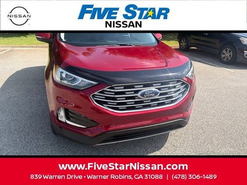 Used 2019 Ford Edge SEL w/ Equipment Group 201A FWD image 4