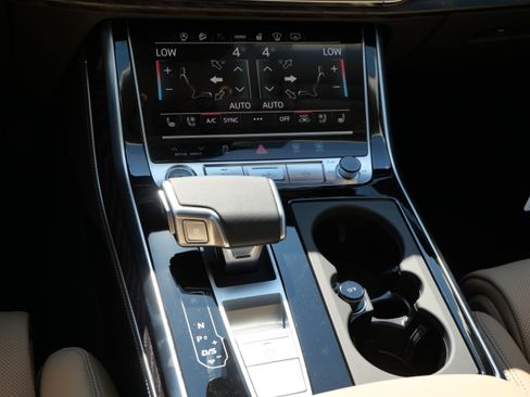 New 2026 Audi Q7 3.0T Prestige AWD/4WD image 10