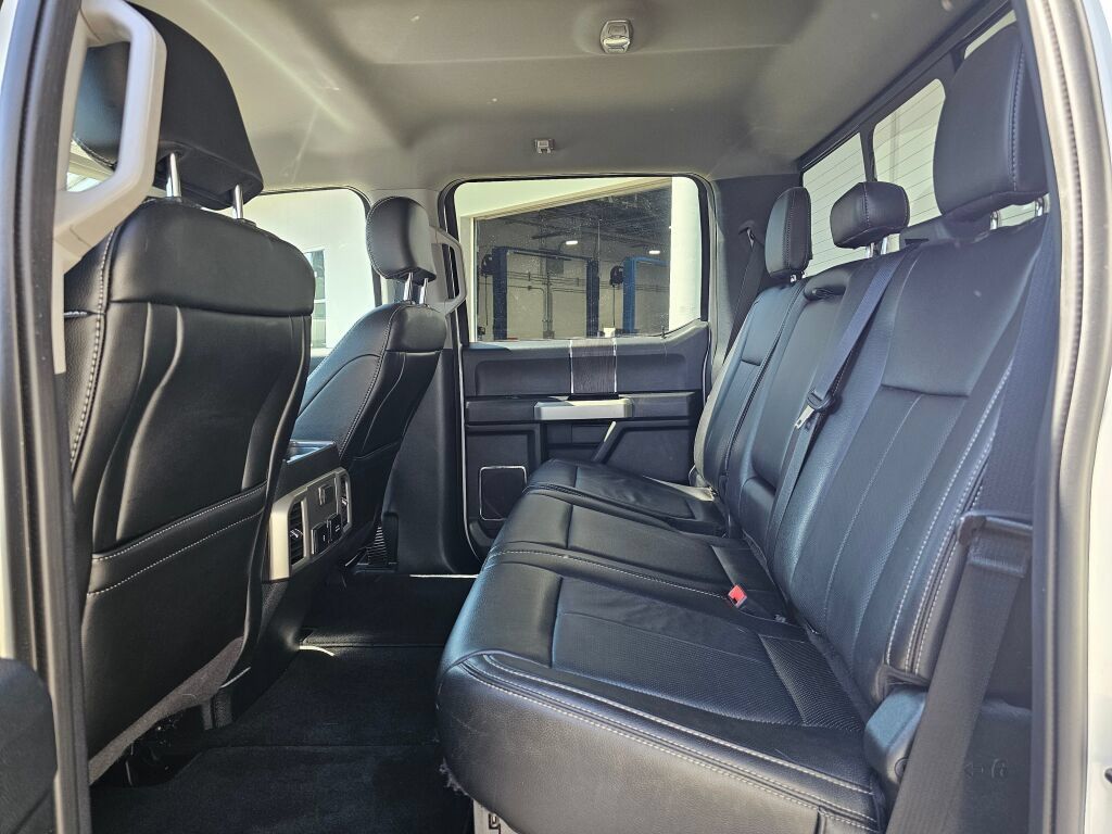 Used 2020 Ford F250 Lariat w/ Lariat Ultimate Package AWD/4WD image 16