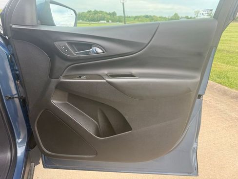 Used 2024 Chevrolet Equinox LT FWD image 21