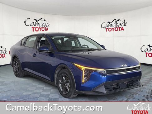 Used 2025 Kia K4 FWD image 1