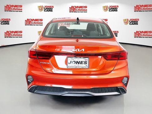 Used 2023 Kia Forte LXS FWD image 14