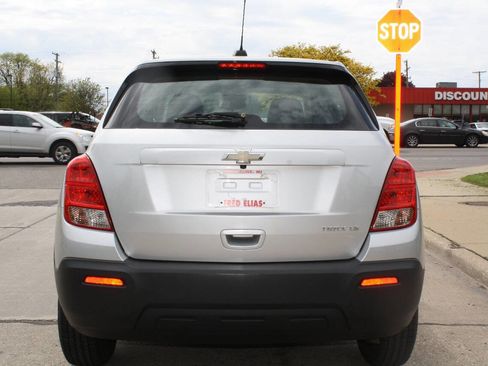 Used 2016 Chevrolet Trax LS FWD image 5