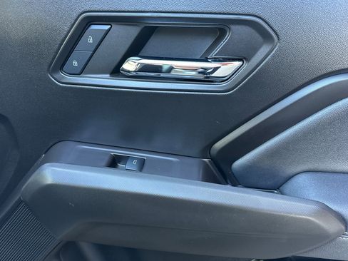 Certified 2024 Chevrolet Colorado LT image 21
