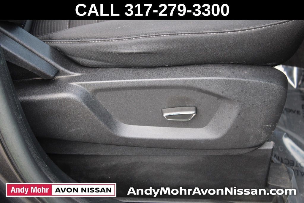 Used 2019 Ford Edge SEL FWD image 21