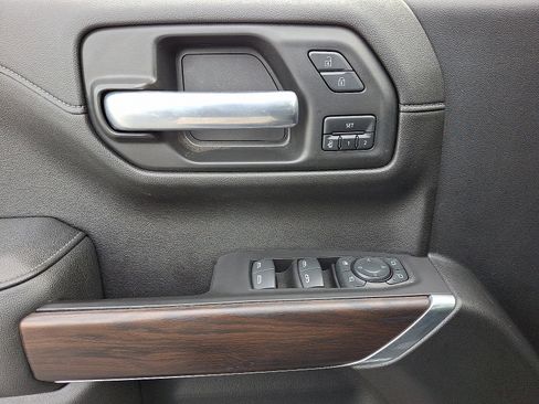 Used 2021 GMC Sierra 1500 SLT w/ SLT Premium Plus Package image 13