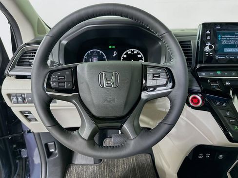 New 2026 Honda Odyssey Elite image 18