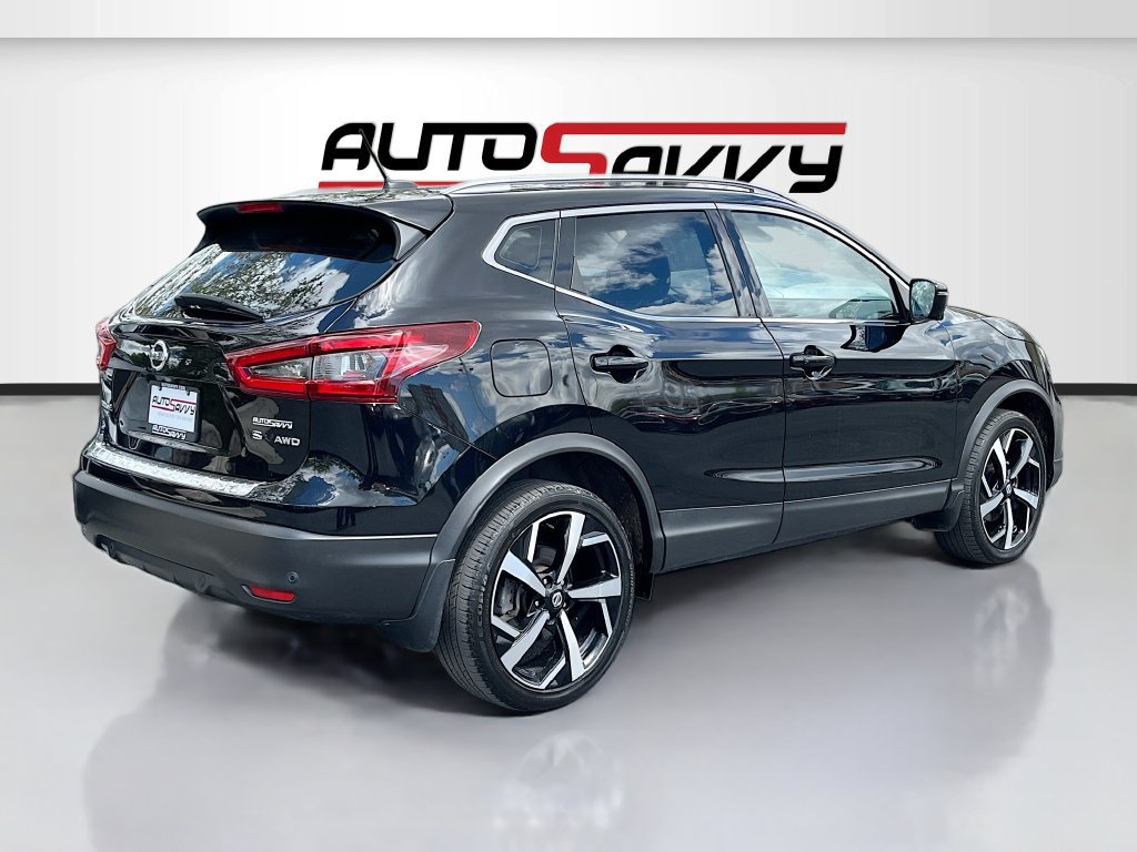 Used 2022 Nissan Rogue Sport SL AWD/4WD image 7