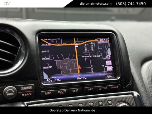 Used 2013 Nissan GT-R Black Edition image 31