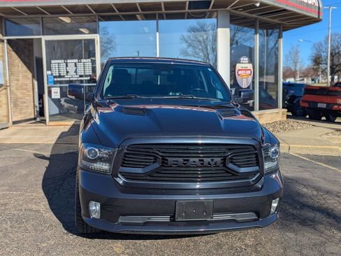 Used 2018 RAM 1500 Sport w/ Comfort Group image 13