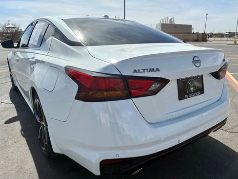 Certified 2024 Nissan Altima 2.5 SR w/ SR Premium Package image 3