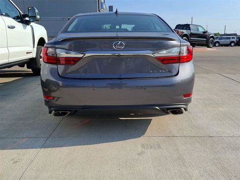 Used 2017 Lexus ES 350 w/ Luxury Package FWD image 10