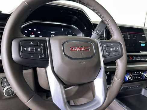 New 2026 GMC Sierra 2500 SLT w/ Max Trailering Package AWD/4WD image 12