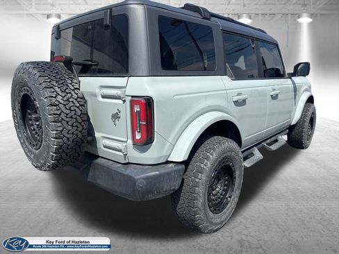 Used 2023 Ford Bronco Outer Banks AWD/4WD image 8