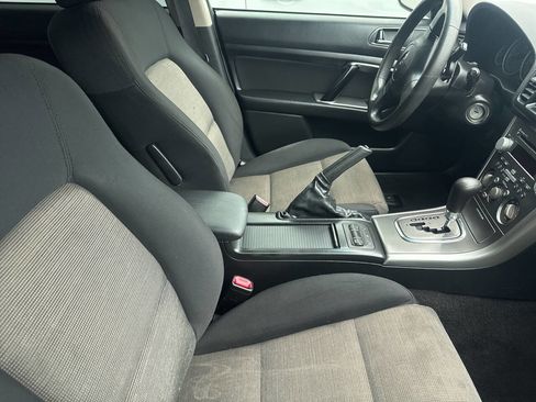 Used 2007 Subaru Outback 2.5i image 6