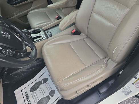 Used 2017 Honda Ridgeline RTL-T image 14