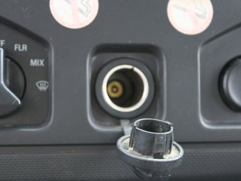 Used 2015 Ford E-350 and Econoline 350 Super Duty image 32