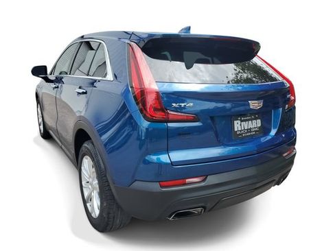Used 2019 Cadillac XT4 Luxury FWD image 3