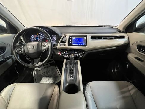 Used 2017 Honda HR-V EX-L image 13