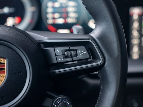 Certified 2020 Porsche 911 Carrera S image 8