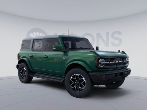 New 2025 Ford Bronco Outer Banks image 10