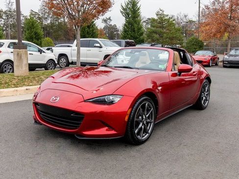 Used 2020 MAZDA MX-5 Miata RF Grand Touring image 53