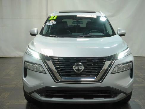 Used 2021 Nissan Rogue SV w/ Premium Package AWD/4WD image 9