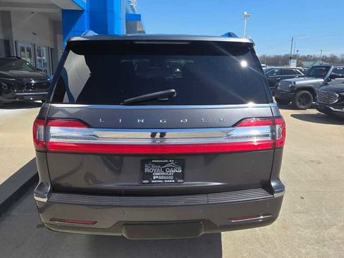 Used 2018 Lincoln Navigator Reserve w/ Technology Package image 4