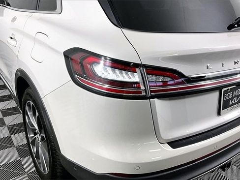 Used 2021 Lincoln Nautilus Reserve w/ Equipment Group 201A image 22