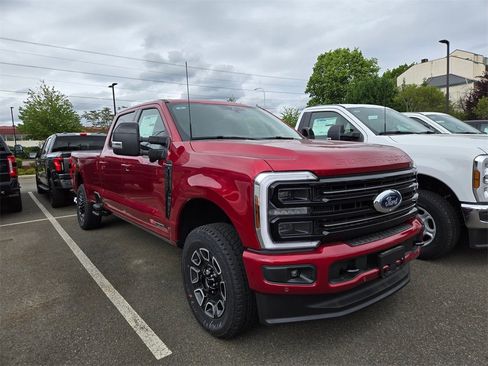 New 2025 Ford F350 Platinum image 3
