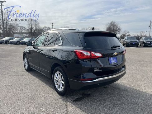 Used 2018 Chevrolet Equinox LT w/ Sun & Infotainment Package FWD image 8