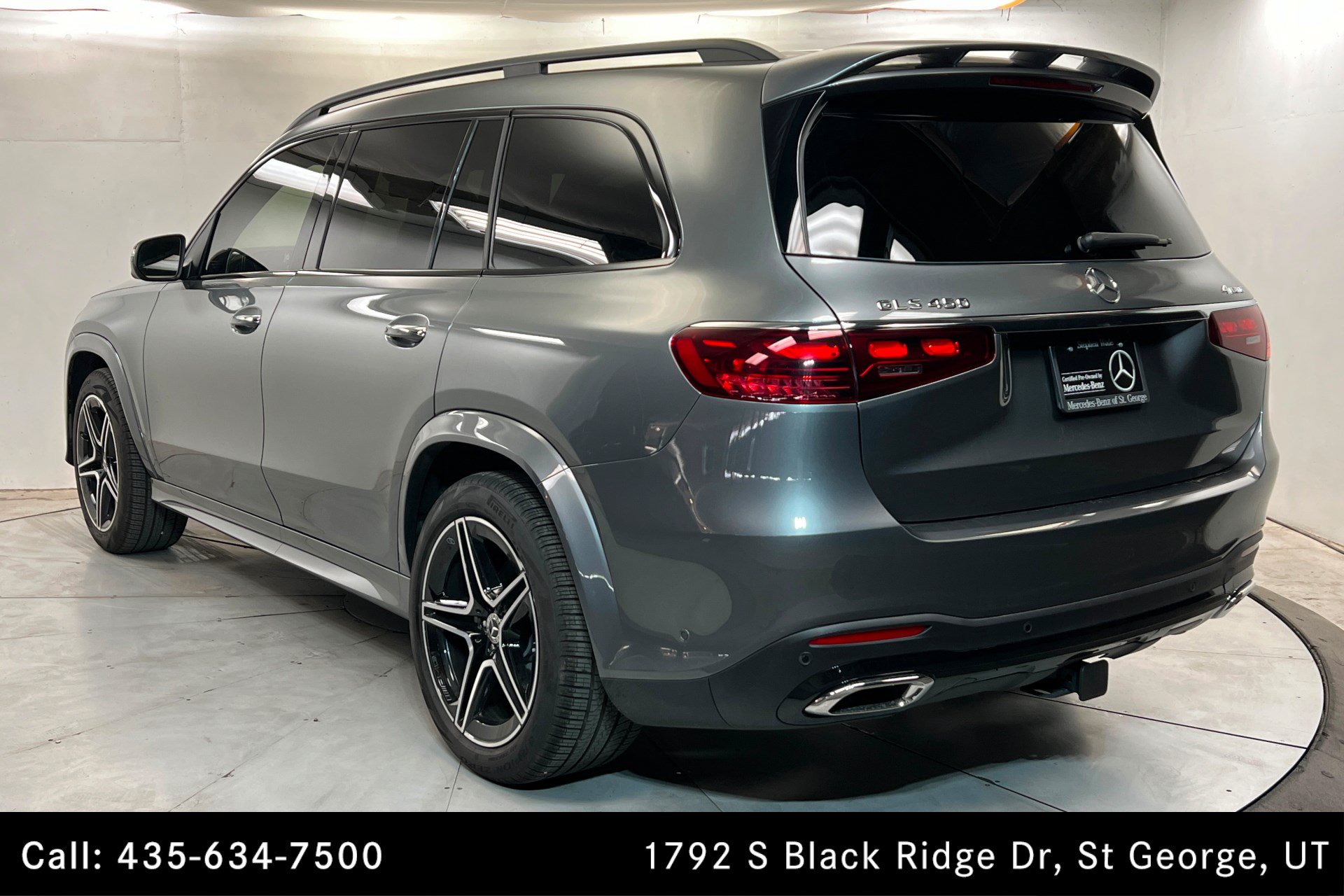 Used 2026 Mercedes-Benz GLS 450 4MATIC image 3