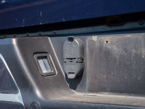 Certified 2018 Ford F150 XLT w/ Equipment Group 302A Luxury AWD/4WD image 17