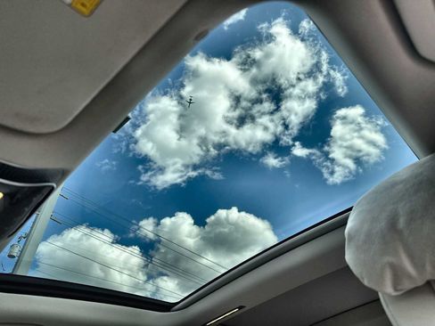 Certified 2023 Mercedes-Benz S 500 4MATIC image 28