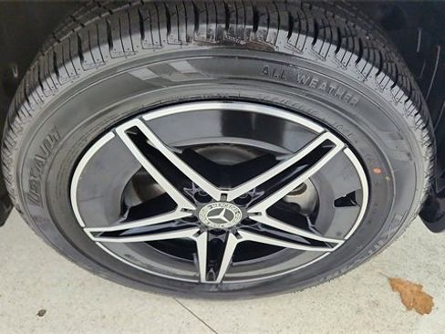 Used 2024 Mercedes-Benz EQB 250+ 250+ image 56