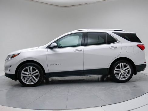 Used 2019 Chevrolet Equinox Premier image 2