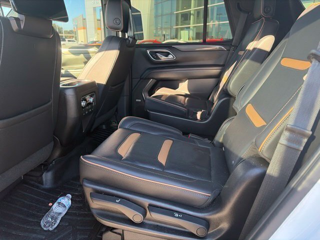 Used 2021 GMC Yukon AT4 w/ AT4 Premium Plus Package AWD/4WD image 10