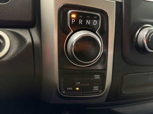 Used 2019 RAM 1500 Classic SLT AWD/4WD image 22