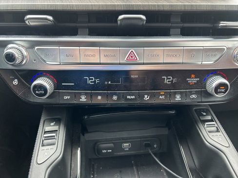 Certified 2023 Kia Telluride SX Prestige AWD/4WD image 13