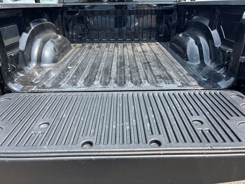 Used 2025 RAM 1500 Big Horn AWD/4WD image 21