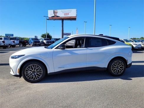 New 2025 Ford Mustang Mach-E Premium image 3