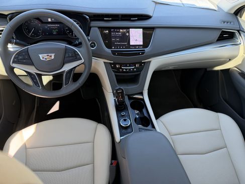 Certified 2023 Cadillac XT5 Premium Luxury image 13