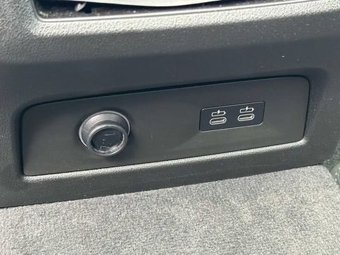 Used 2025 BMW X7 xDrive40i AWD/4WD image 20