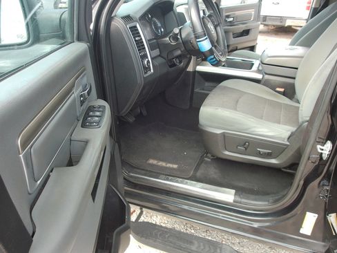 Used 2016 RAM 1500 Lone Star RWD image 13