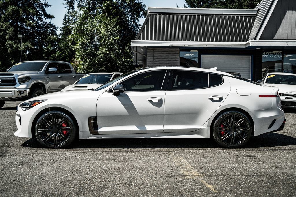 Used 2022 Kia Stinger GT1 AWD/4WD image 20