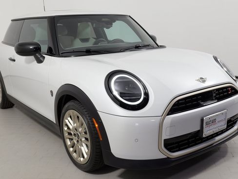 Used 2025 MINI Cooper S image 7