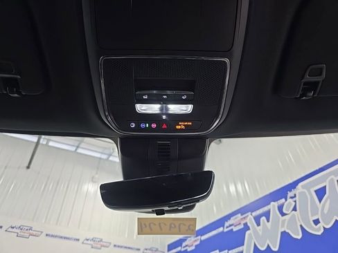 New 2026 Chevrolet Traverse High Country FWD image 33
