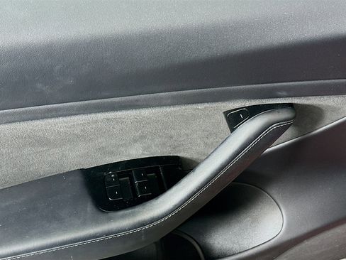 Used 2020 Tesla Model 3 Long Range image 15