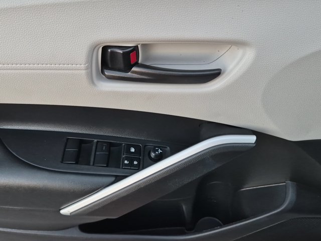 Used 2026 Toyota Corolla Cross L FWD image 18